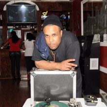 dj izzynice Photo