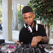 DJ D-2 Photo