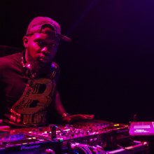 GoDJ Black Photo