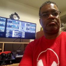 DJ WICKED REMIXX Photo