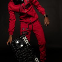DJSTR8NGE Photo