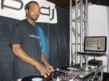 Dj T Rock Photo