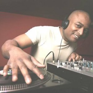 dj greg robinson Photo