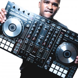 DJ Chizz Photo