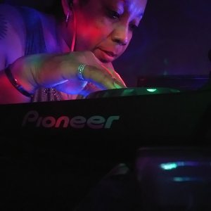 djladyjaroq Photo