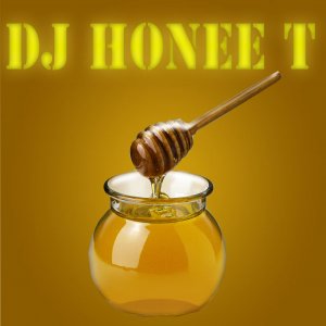 DJ HONEE T Logo