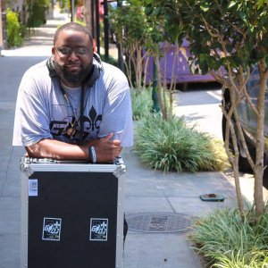 Go Dj Black N Mild Photo