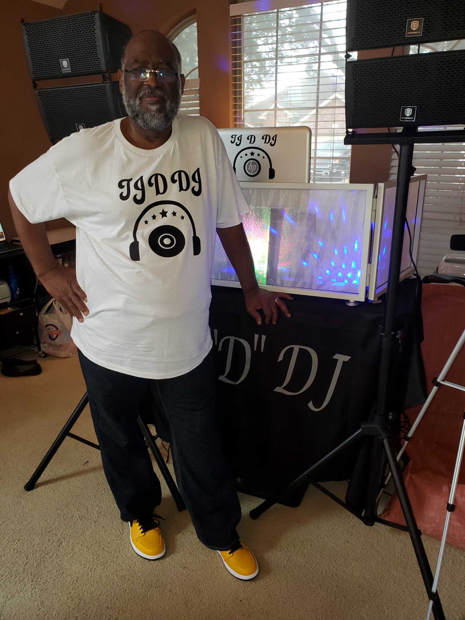 TJ"D"DJ Photo
